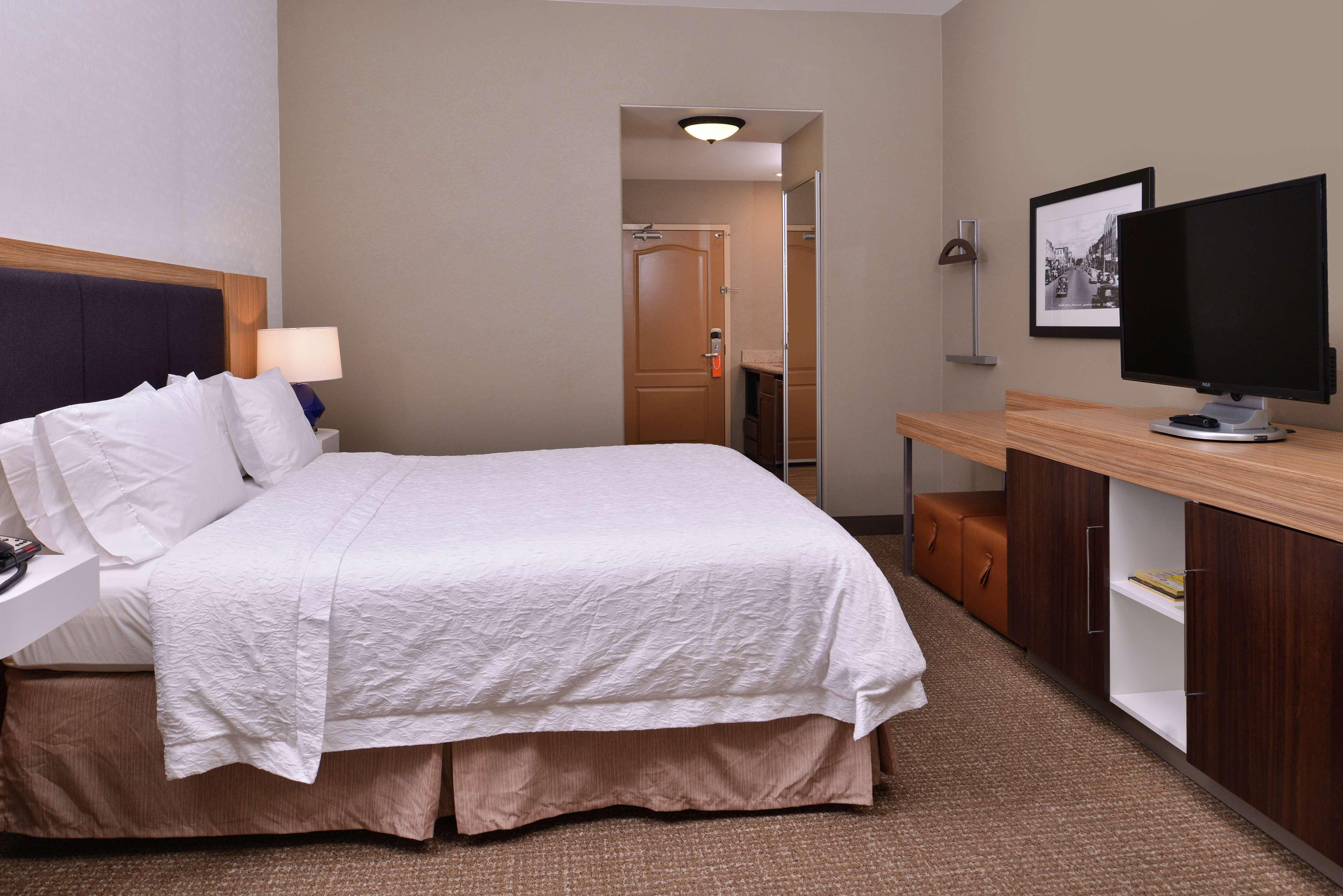 Hampton Inn & Suites Woodland-Sacramento Area Exterior photo