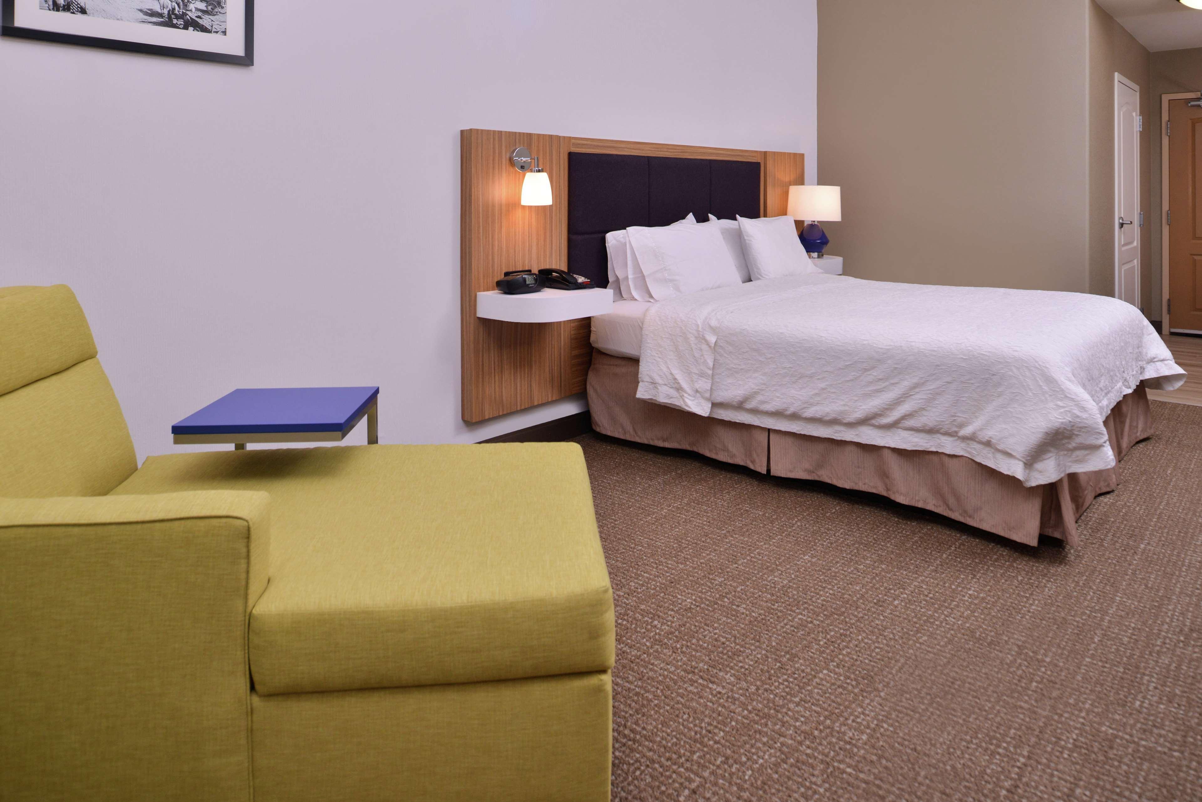 Hampton Inn & Suites Woodland-Sacramento Area Exterior photo