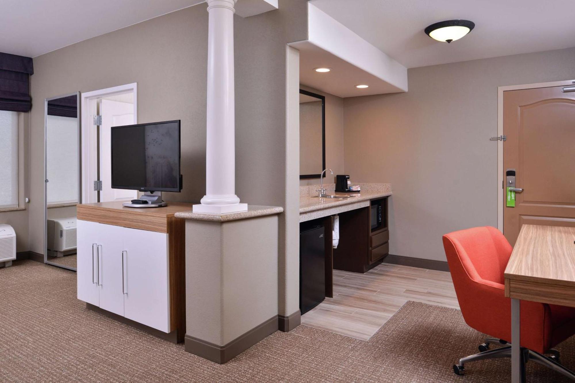 Hampton Inn & Suites Woodland-Sacramento Area Exterior photo