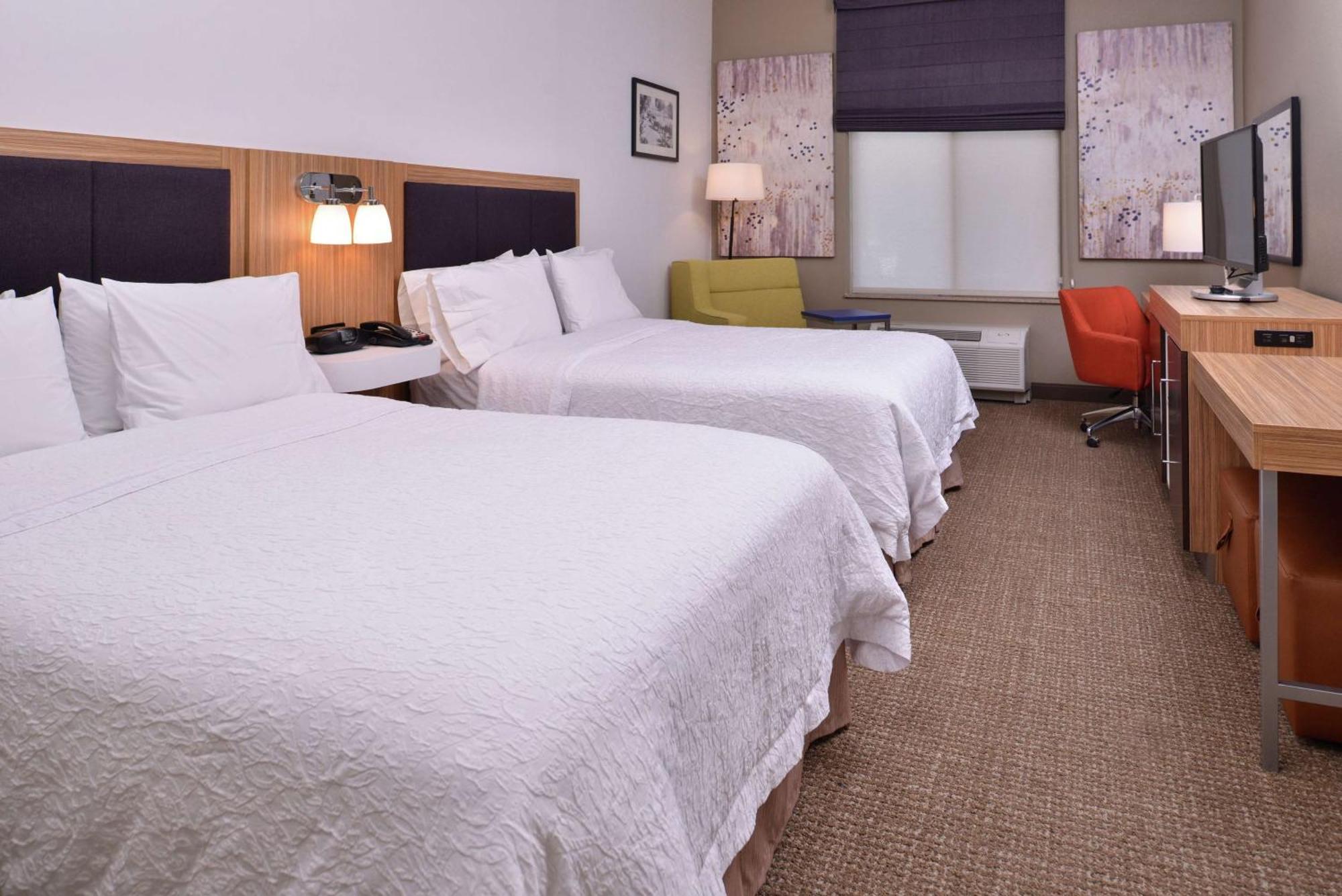 Hampton Inn & Suites Woodland-Sacramento Area Exterior photo